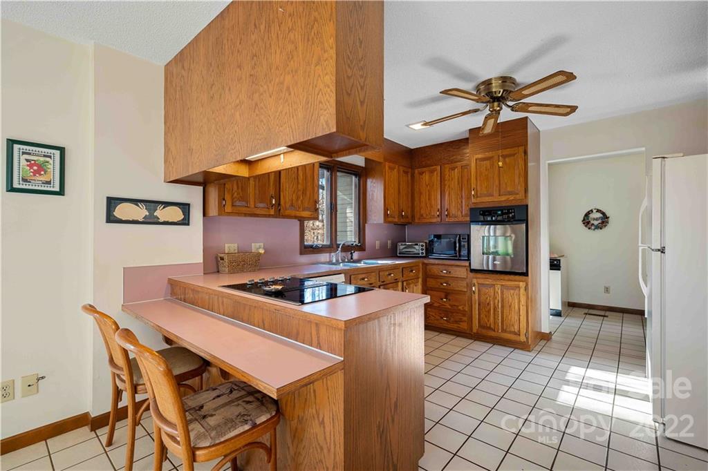 134 Sweetbriar Lane