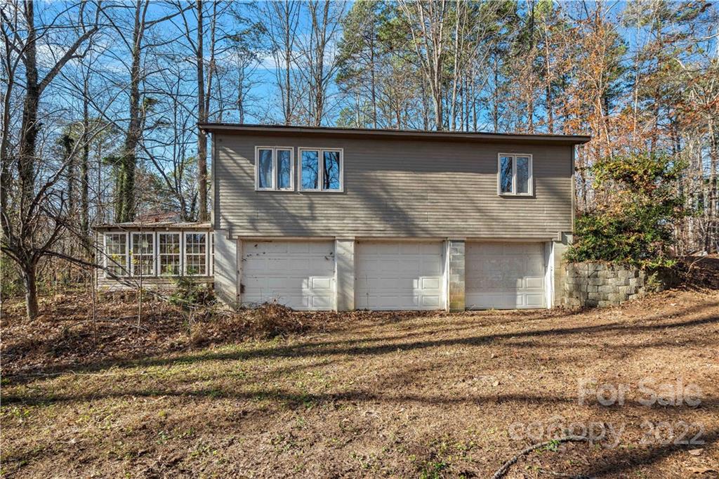 134 Sweetbriar Lane