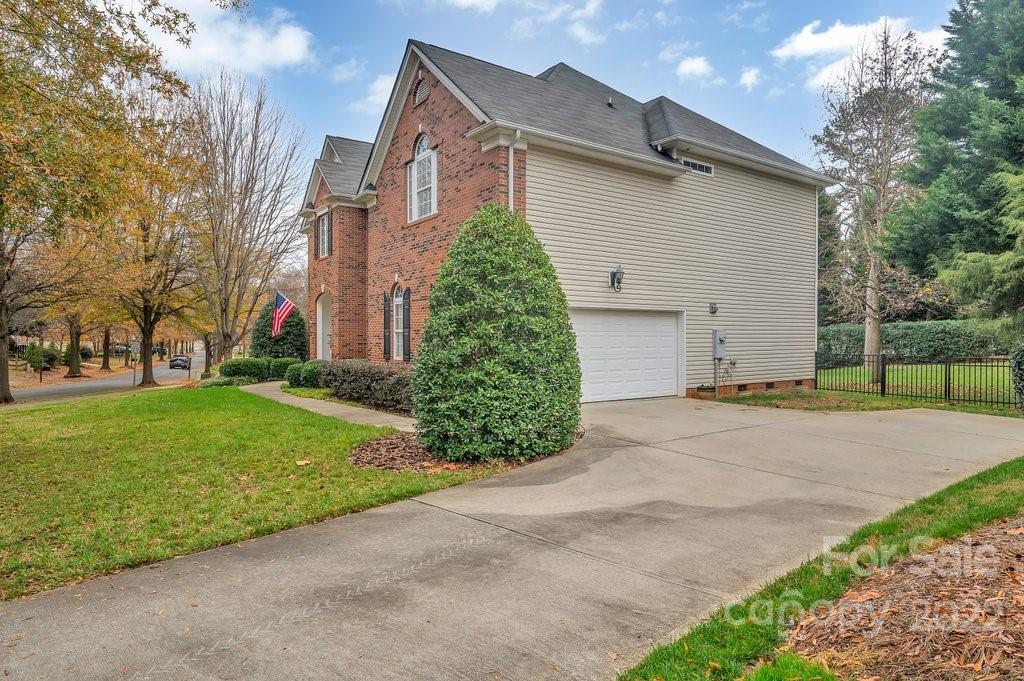 15326 Elham Lane