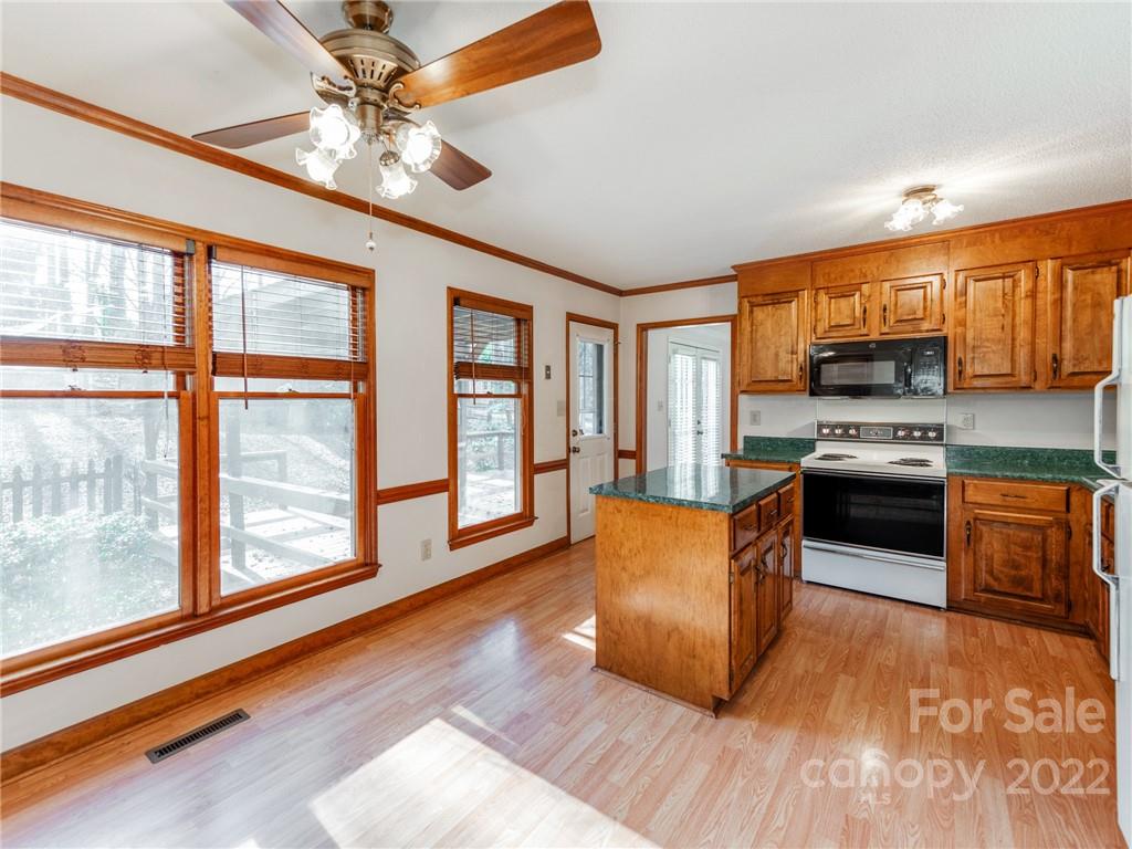 10708 Danesway Lane