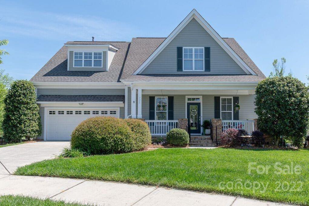 728 Mercer Place