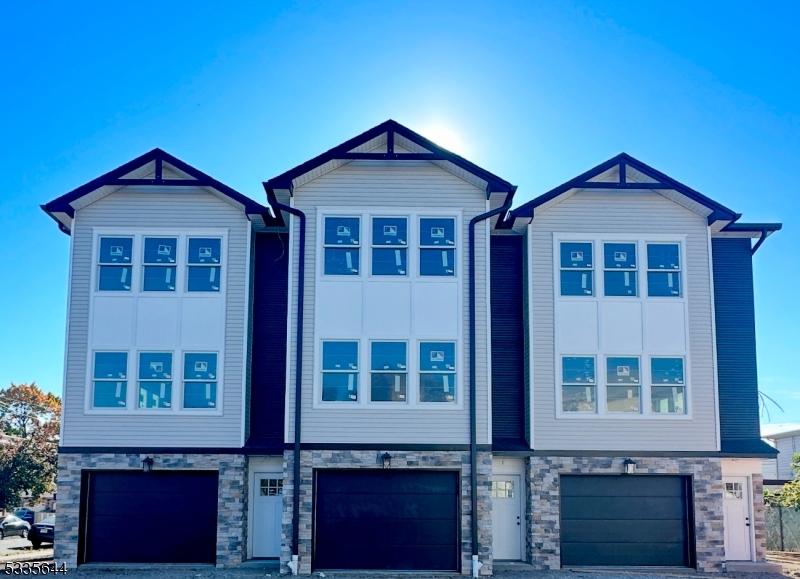 23 Frederick St 3