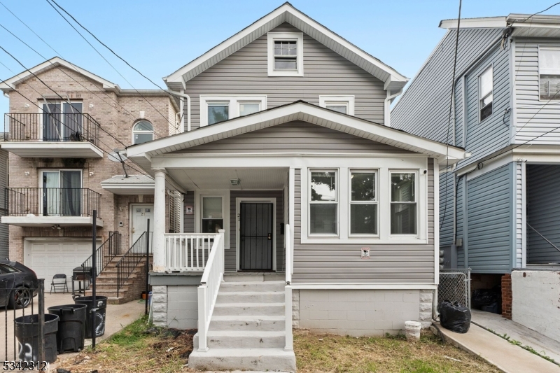 21 Edwin Pl