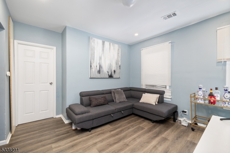 244 Franklin St