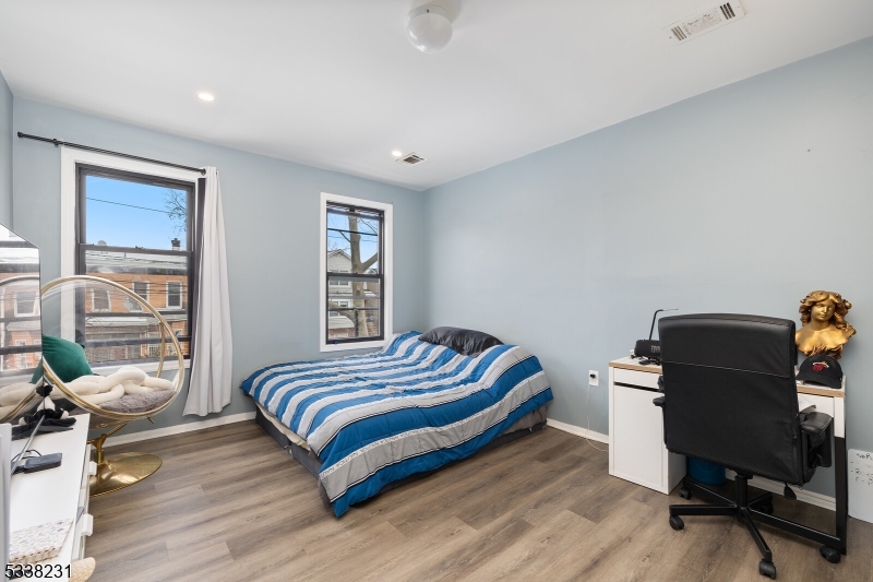 244 Franklin St