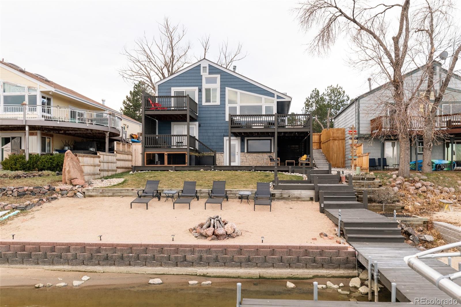 6864 Winona Street