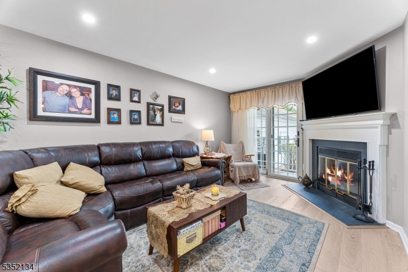 117 Alexandria Way