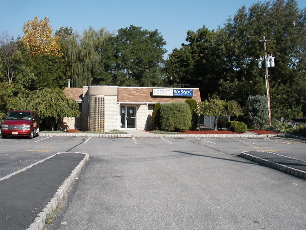42 Llewellyn Rd