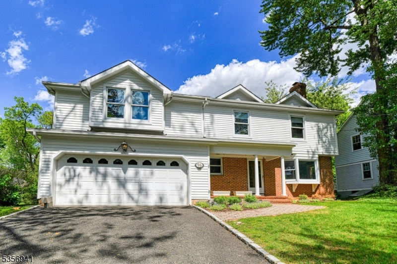 96 Forest Rd