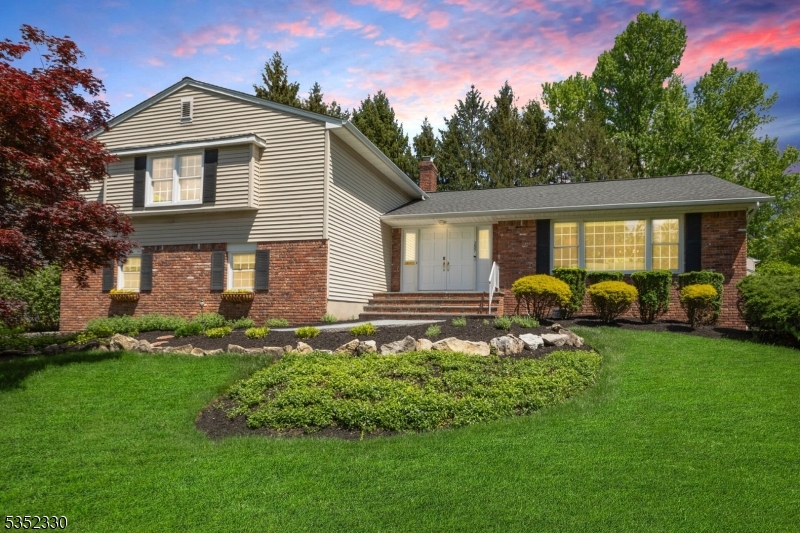 157 Spring Ridge Dr