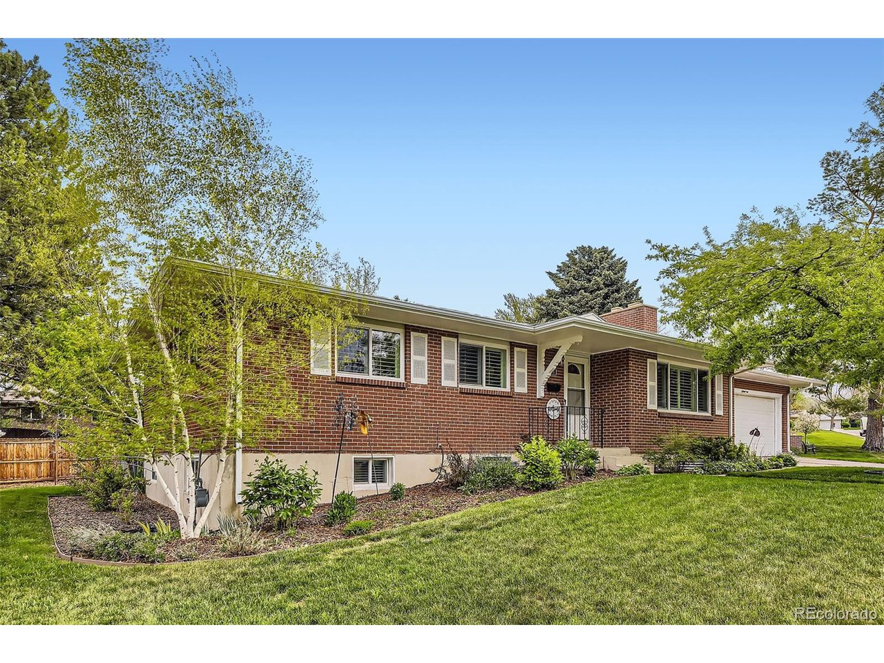 7901 E Kenyon Dr