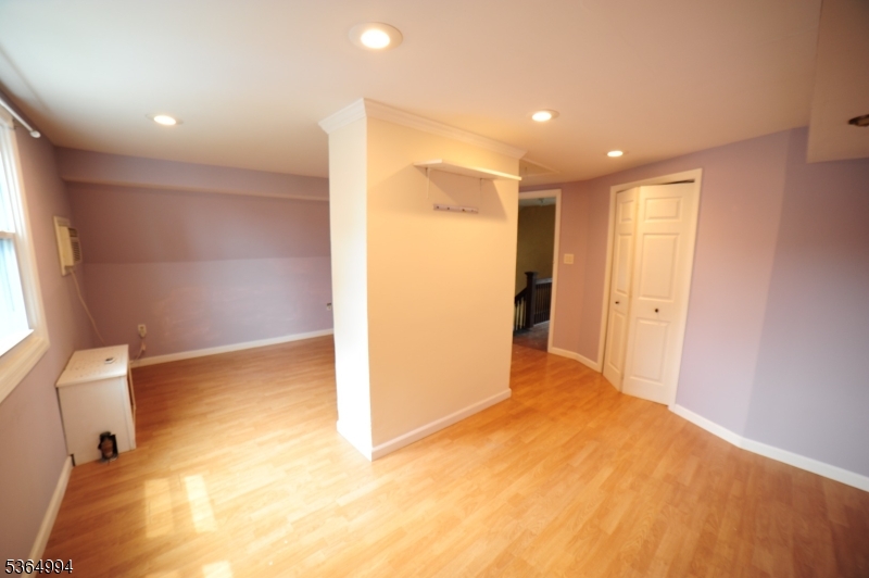 50 Quinby Pl