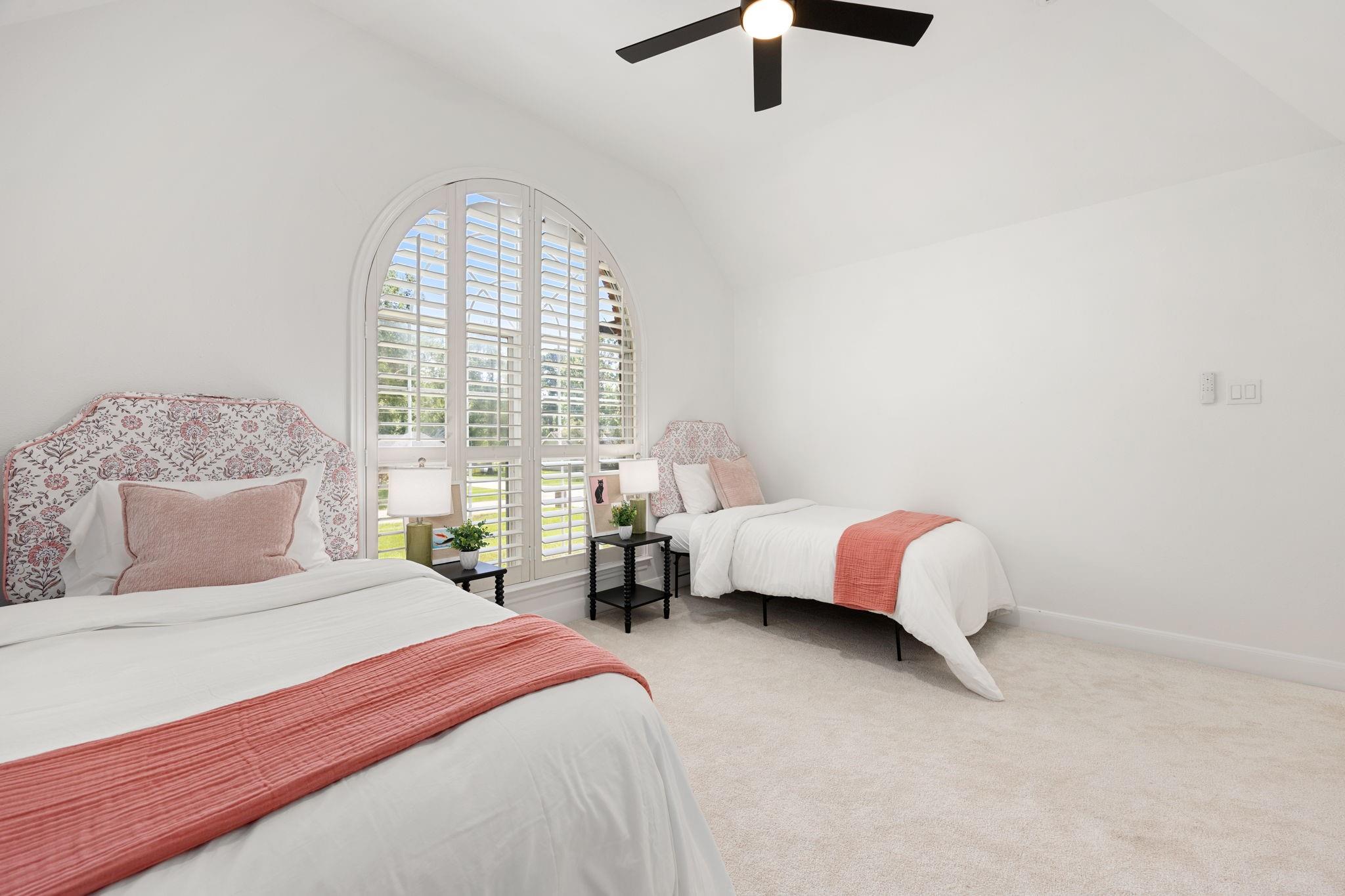 26726 Eagles Landing