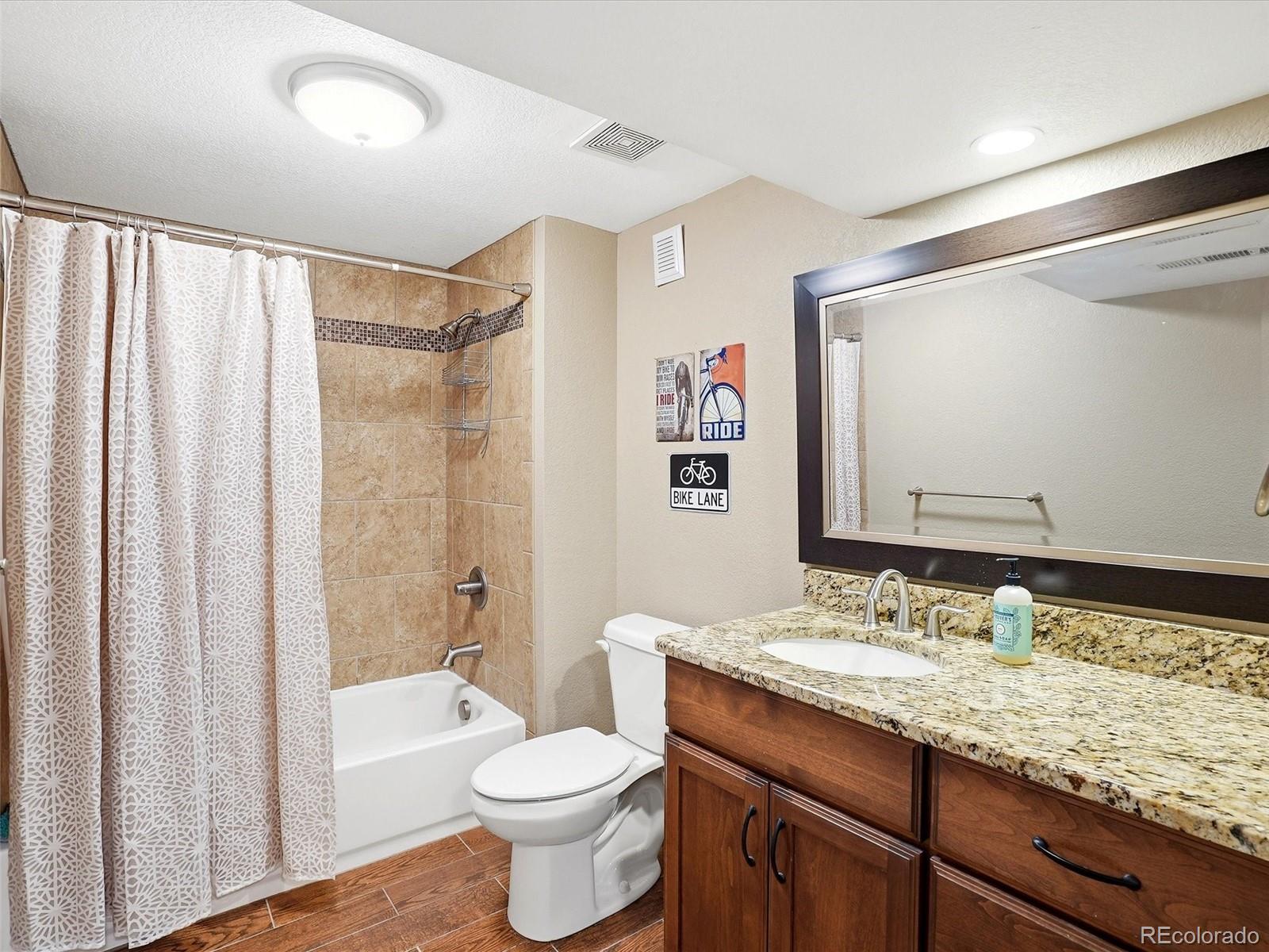 2480 W Jamison Way