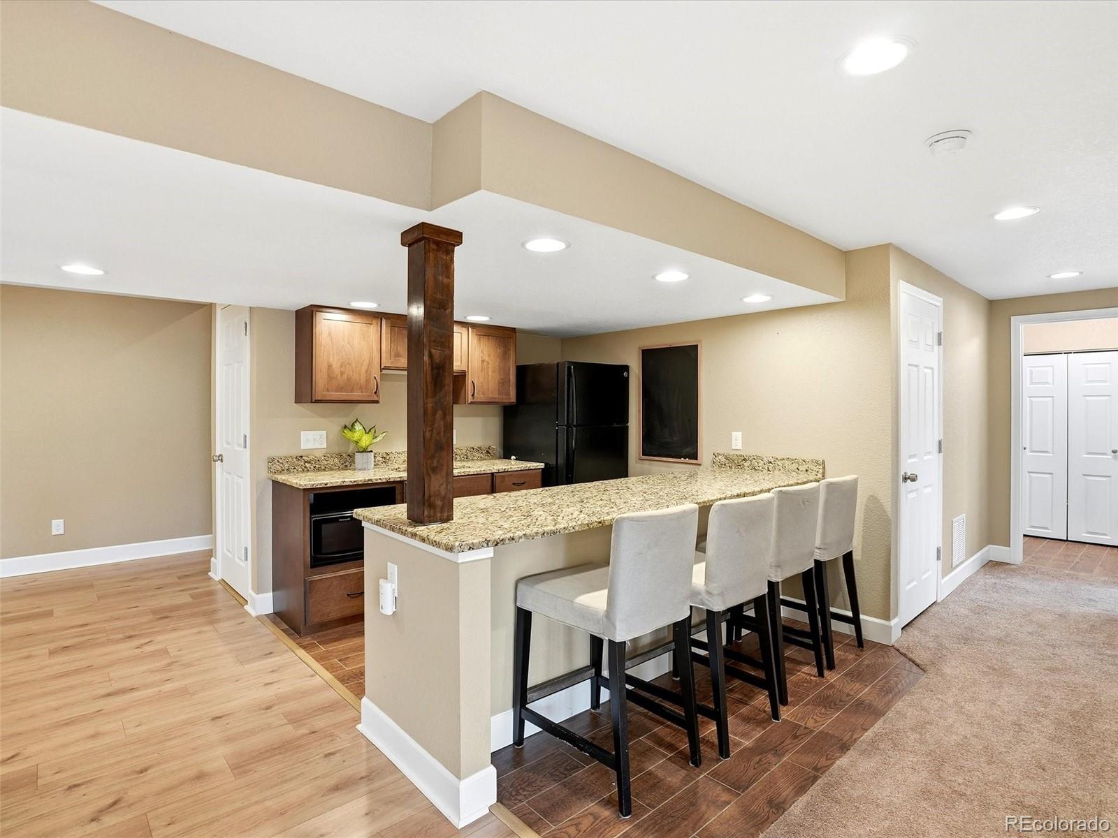 2480 W Jamison Way