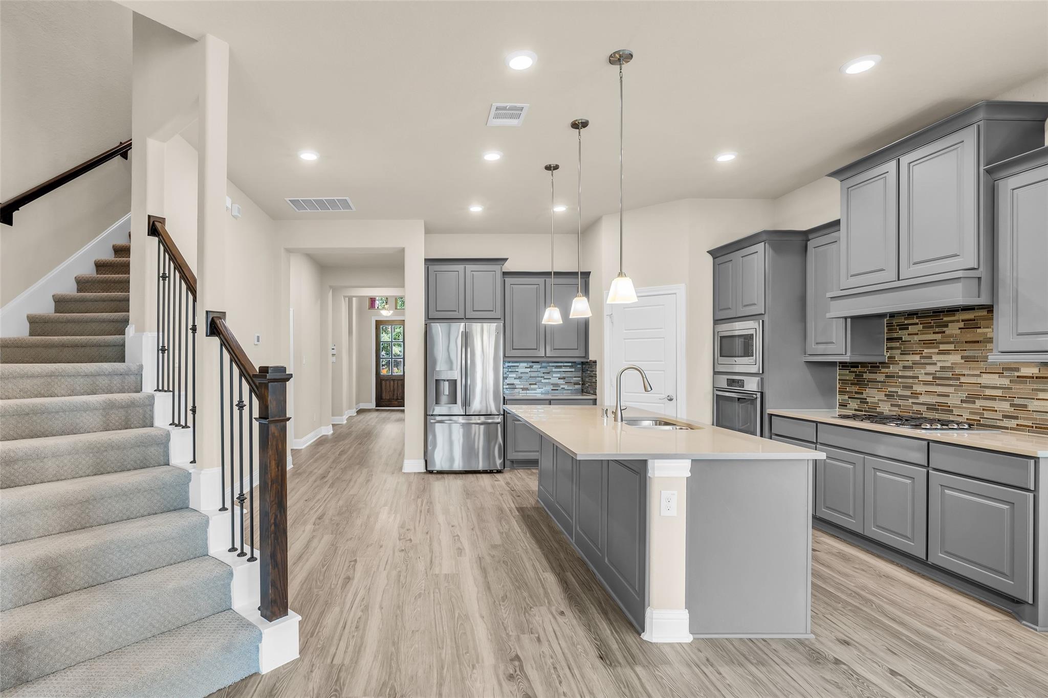 16626 Highland Country Drive