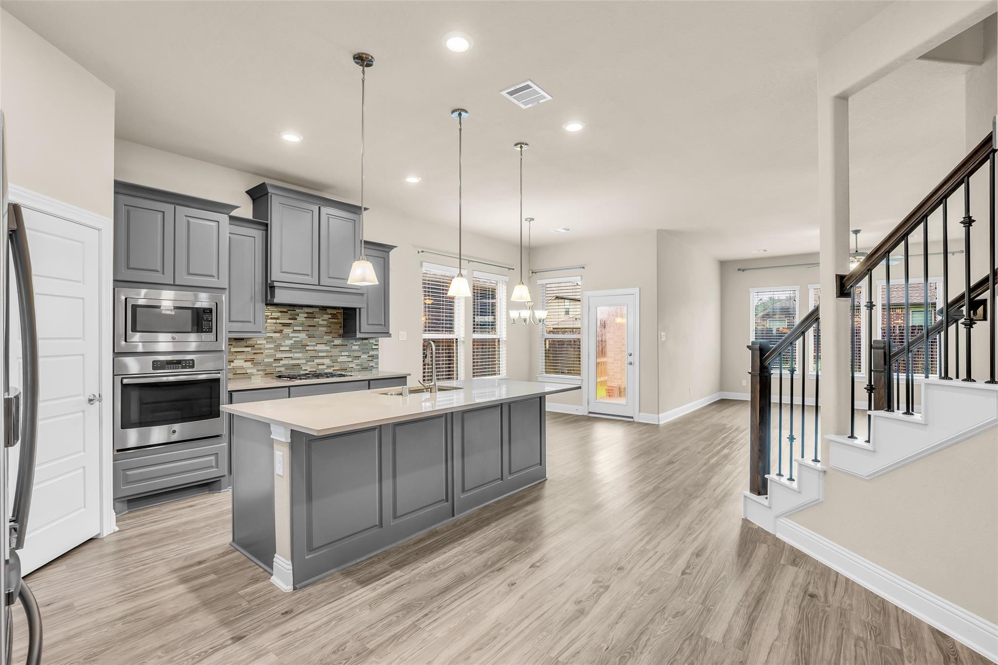16626 Highland Country Drive