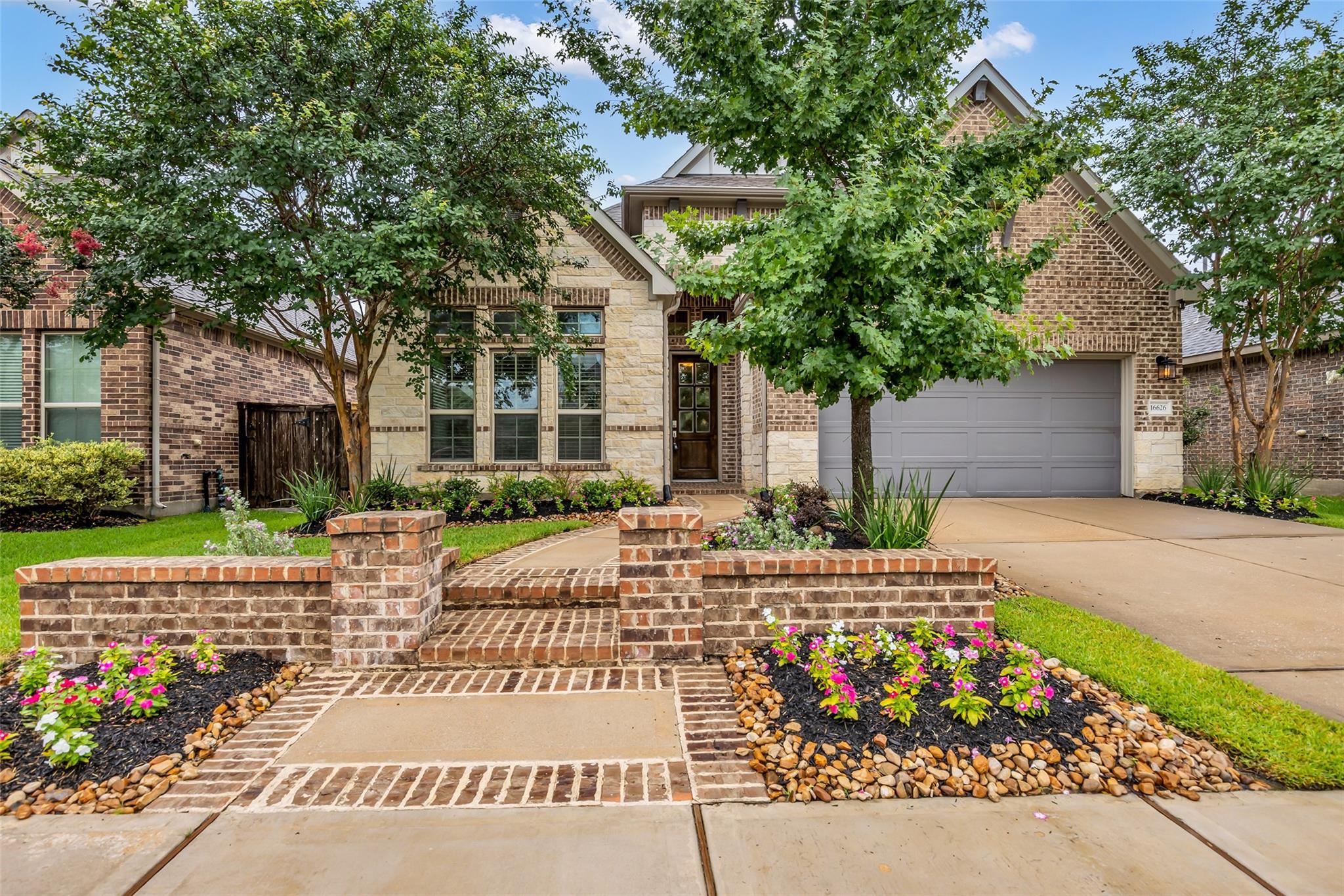 16626 Highland Country Drive