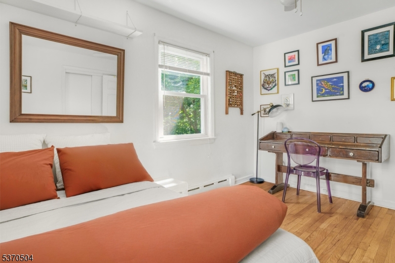 33 Irvington Pl
