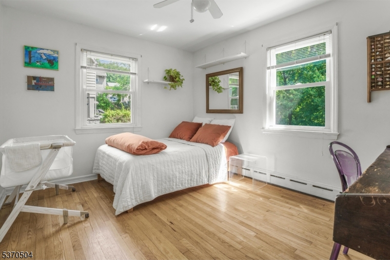 33 Irvington Pl