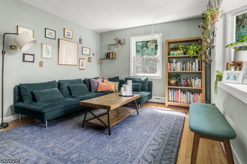 33 Irvington Pl