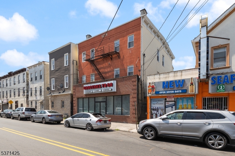 178-180 3Rd St
