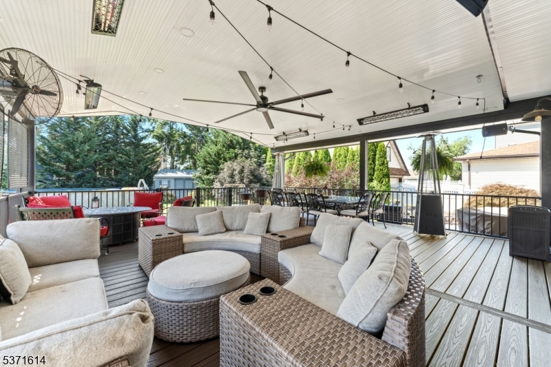 56 Bartell Pl