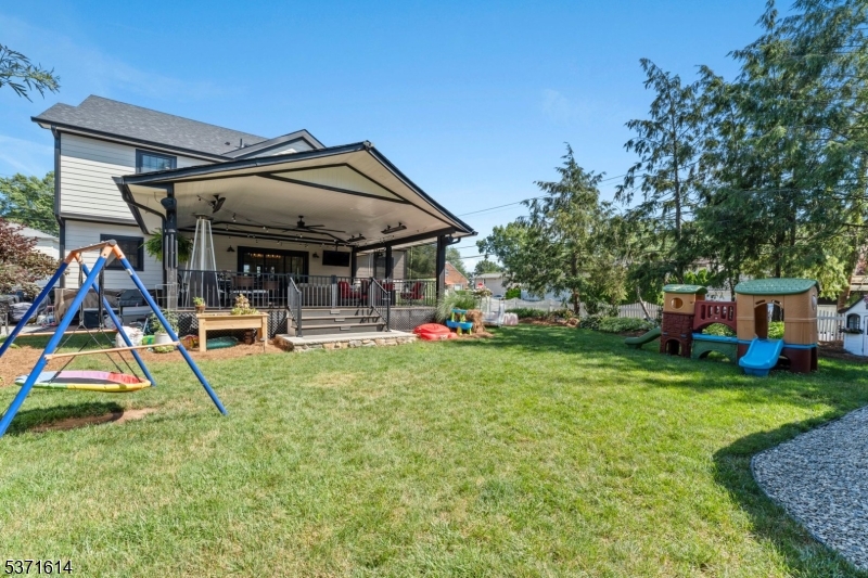 56 Bartell Pl