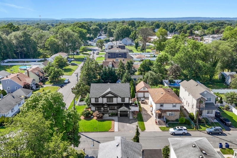 56 Bartell Pl