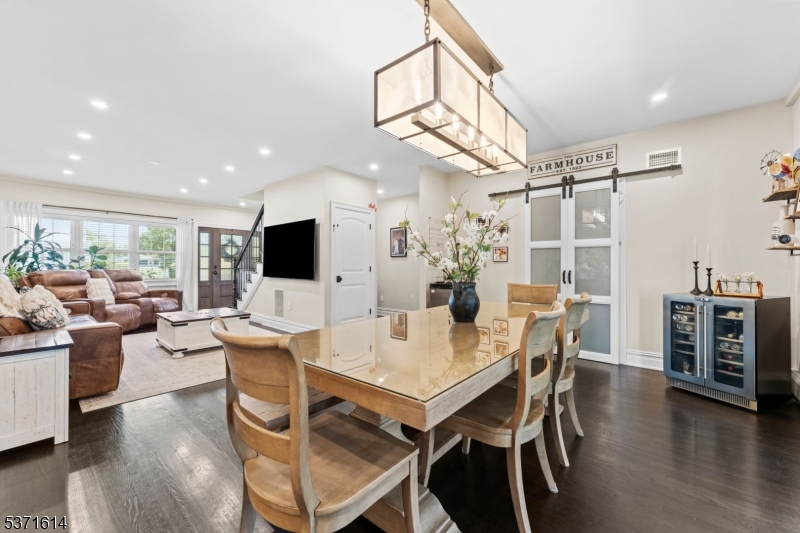 56 Bartell Pl