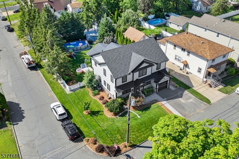56 Bartell Pl
