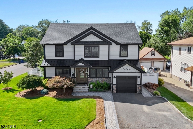 56 Bartell Pl