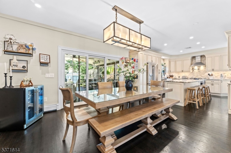 56 Bartell Pl