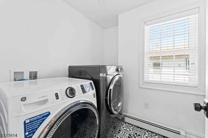 56 Bartell Pl