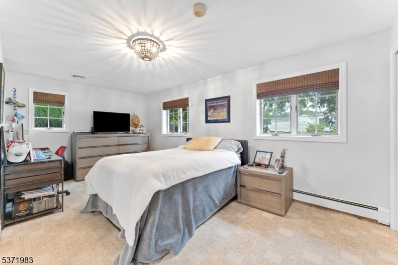 63 Summit Ave