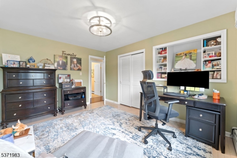 63 Summit Ave