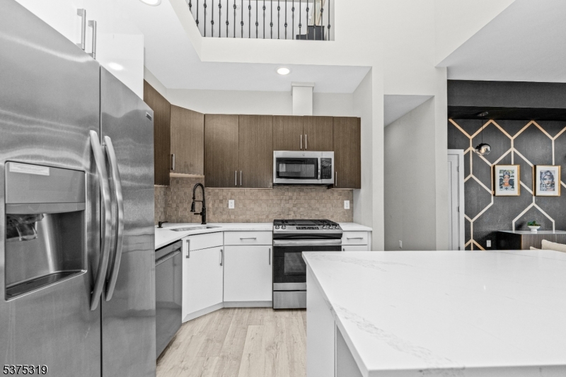 17 Cumbermeade Rd 301