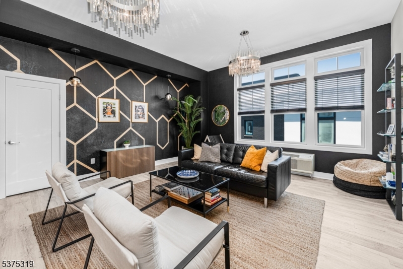 17 Cumbermeade Rd 301