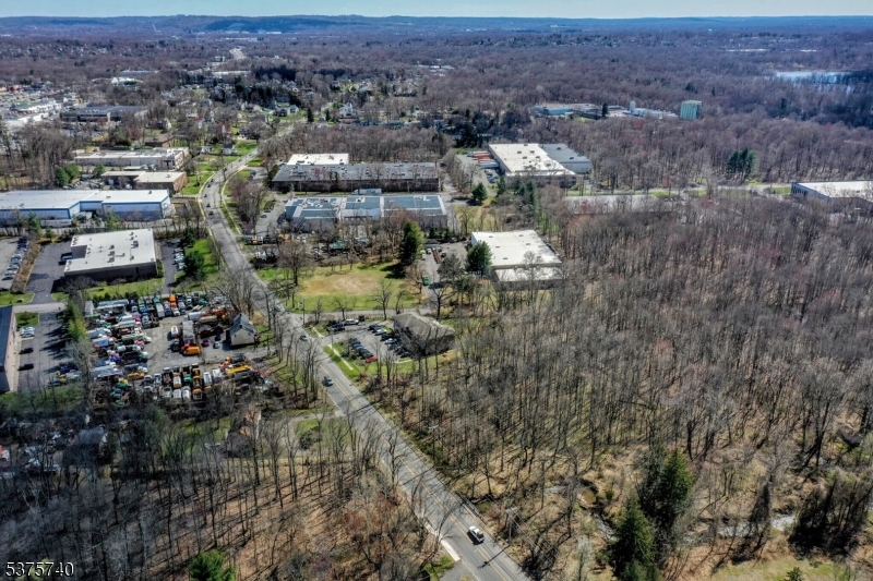 455 Newark Pompton Tpke