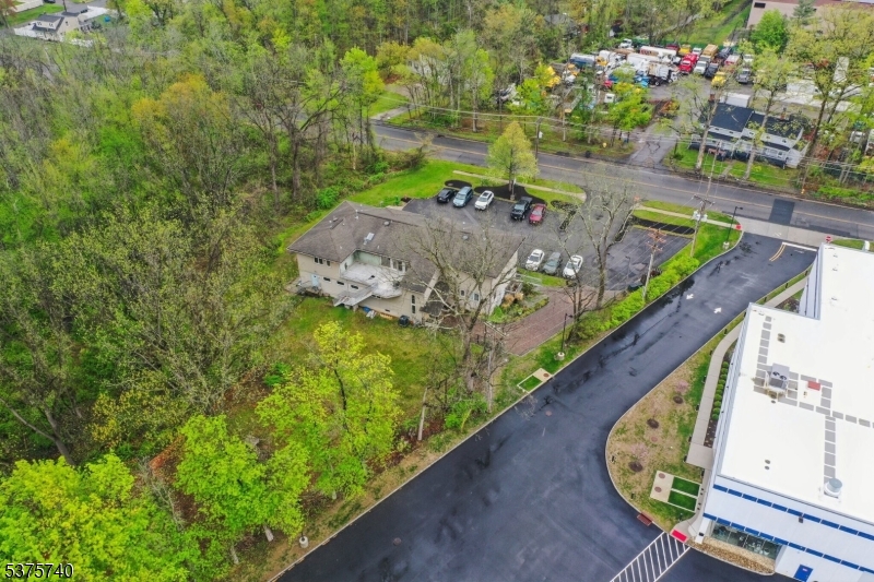 455 Newark Pompton Tpke
