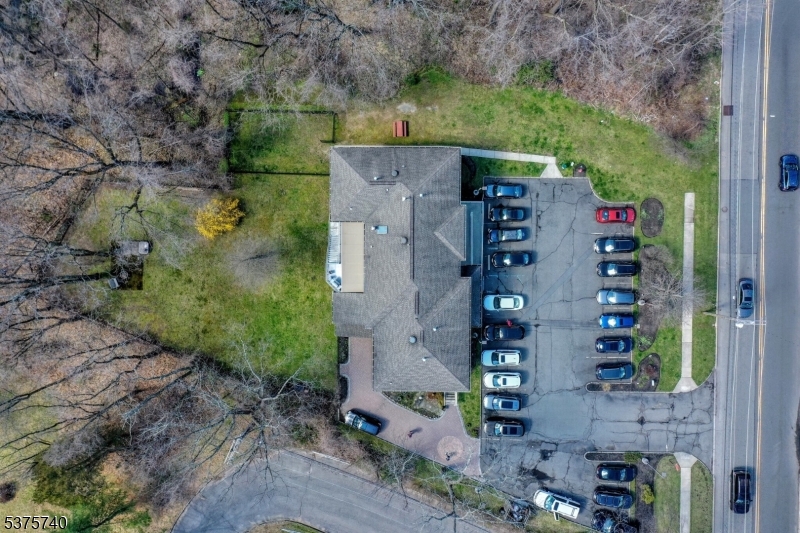 455 Newark Pompton Tpke