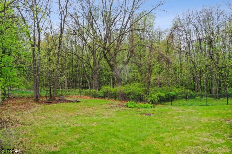 455 Newark Pompton Tpke