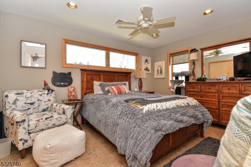 455 Newark Pompton Tpke