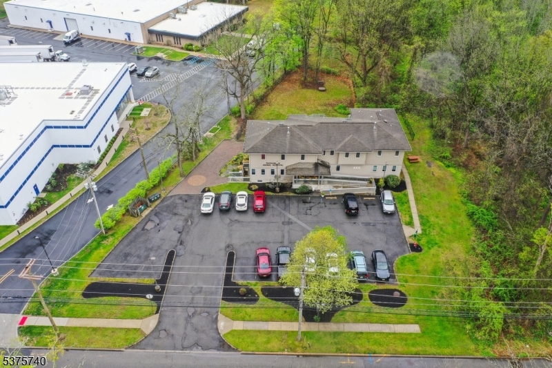 455 Newark Pompton Tpke