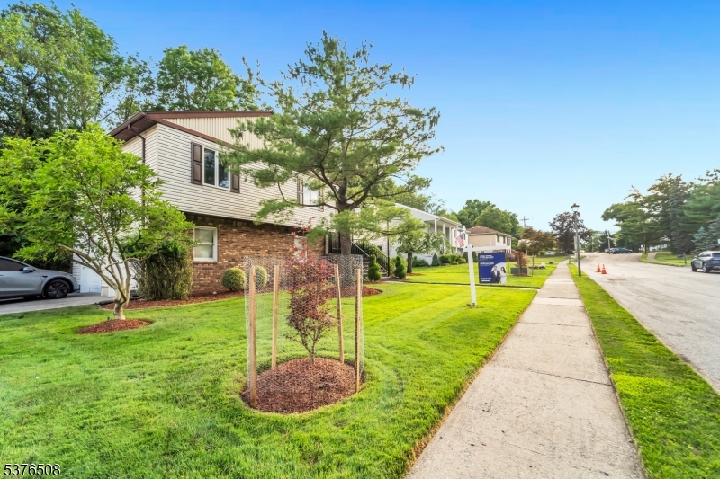 6 Gateway Ct