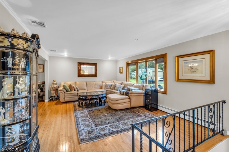 6 Gateway Ct