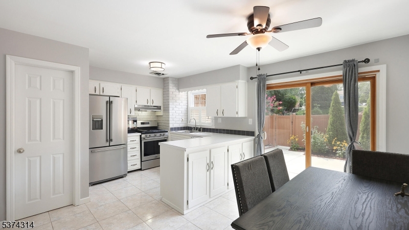 90 Wick Dr