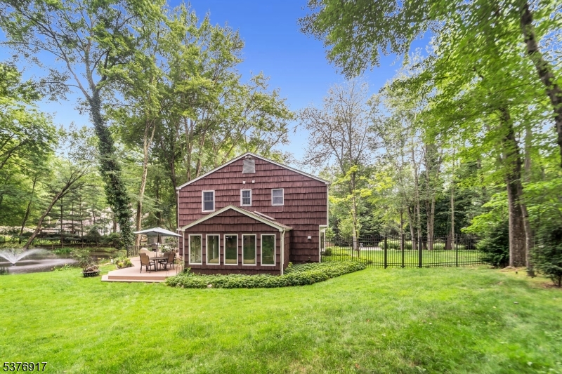 84 Briarwood Ave