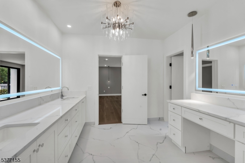 143 Fernwood Dr