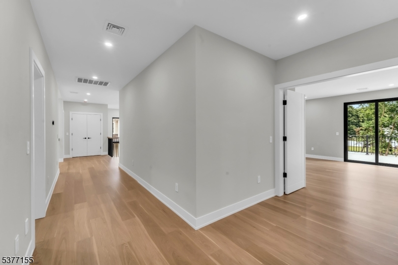 143 Fernwood Dr